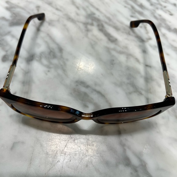 BURBERRY HAVANA SQUARE SUNGLASSES - Picture 6 of 10